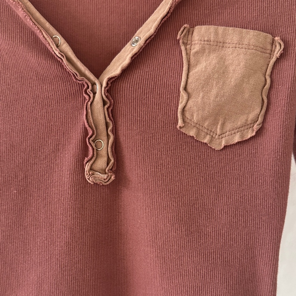 Women’s Long-Sleeve Henley Top in Dusty Rose - Picture 5 of 6